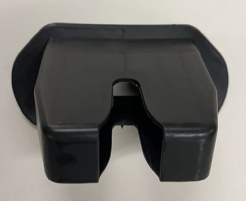 리프트게이트 킨치 래치 커버 TESLA MODEL Y 2021 1584544-00-B