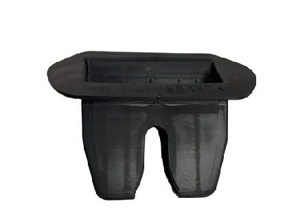 릴프트게이트 킨치 래치 커버 TESLA MODEL 3 (2017-2023) 1092308-00-F